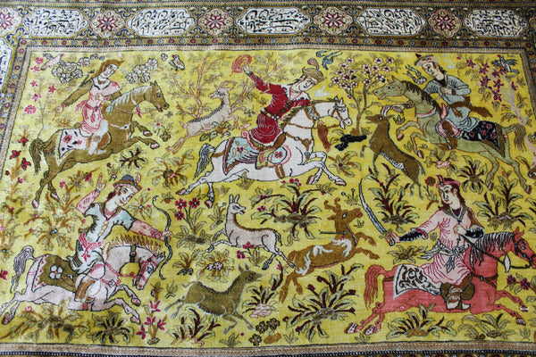 One of a Kind Master Piece Persian Qum Silk Rug, with Hunting Design 160 x 115 cm