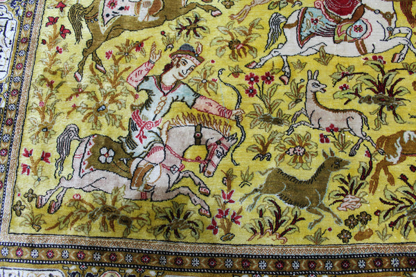 One of a Kind Master Piece Persian Qum Silk Rug, with Hunting Design 160 x 115 cm