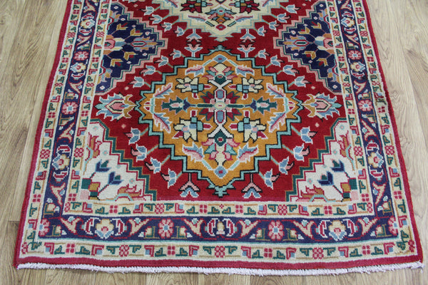 Fine Handmade Persian Tabriz Runner 280 x 102 cm