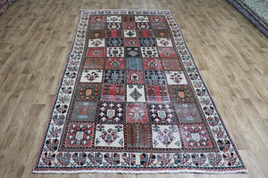 Vintage Persian Bakhtiari Rug Garden Design 284 x 145 cm