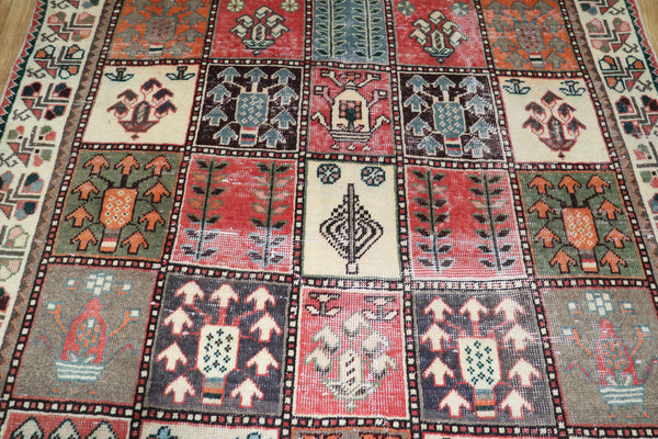 Vintage Persian Bakhtiari Rug Garden Design 284 x 145 cm