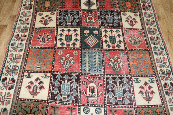 Vintage Persian Bakhtiari Rug Garden Design 284 x 145 cm