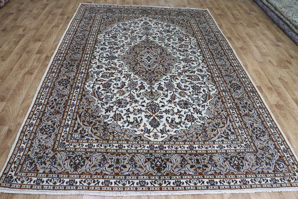 FINE HANDMADE PERSIAN MASHAD CARPET 292 X 200 CM