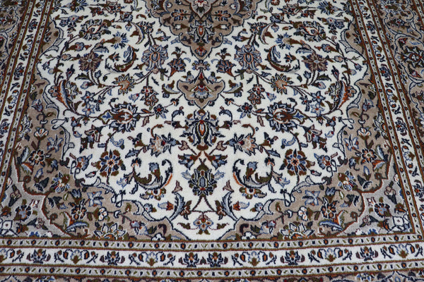 FINE HANDMADE PERSIAN MASHAD CARPET 292 X 200 CM