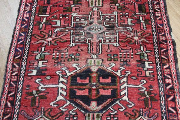 OLD HANDMADE PERSIAN KARAJEH RUNNER OF TRADITIONAL DESIGN 435 X 83 CM