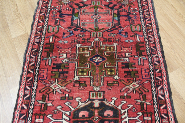 OLD HANDMADE PERSIAN KARAJEH RUNNER OF TRADITIONAL DESIGN 435 X 83 CM