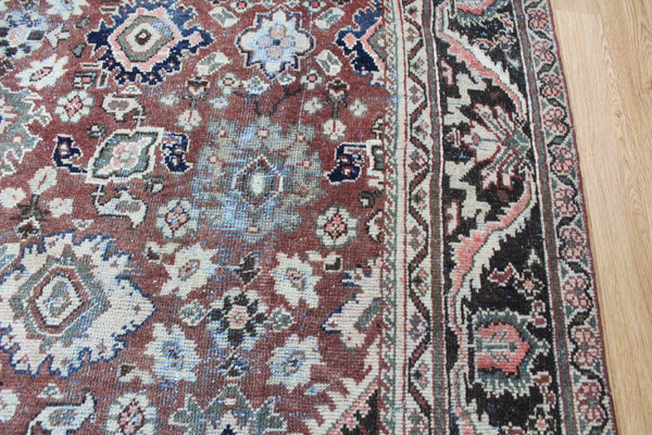 ANTIQUE PERSIAN MAHAL RUG, CIRCA 1880,