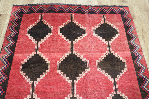 VINTAGE PERSIAN SHIRAZ WOOL RUG 275 X 135 CM