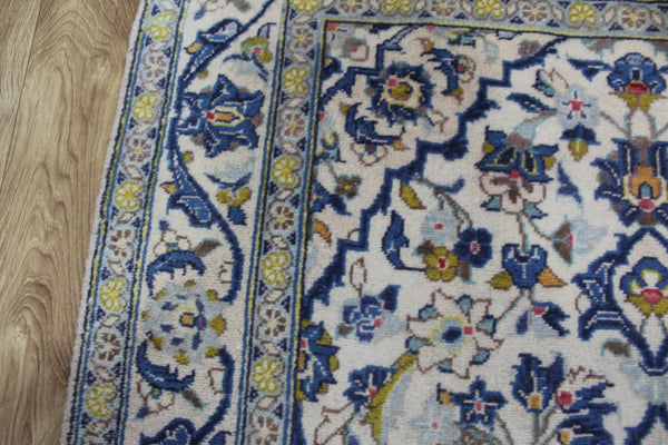 Fine Handmade Persian Kashan Rug 153 x 100 cm