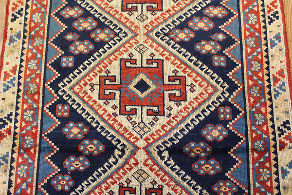 Persian Shiraz Rug 140 x 100 CM