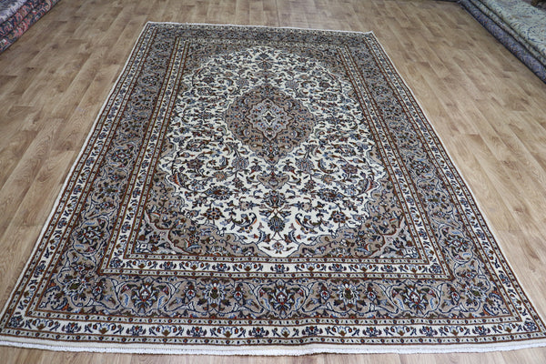 FINE HANDMADE PERSIAN MASHAD CARPET 288 X 196 CM