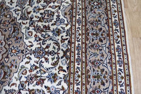 FINE HANDMADE PERSIAN MASHAD CARPET 288 X 196 CM