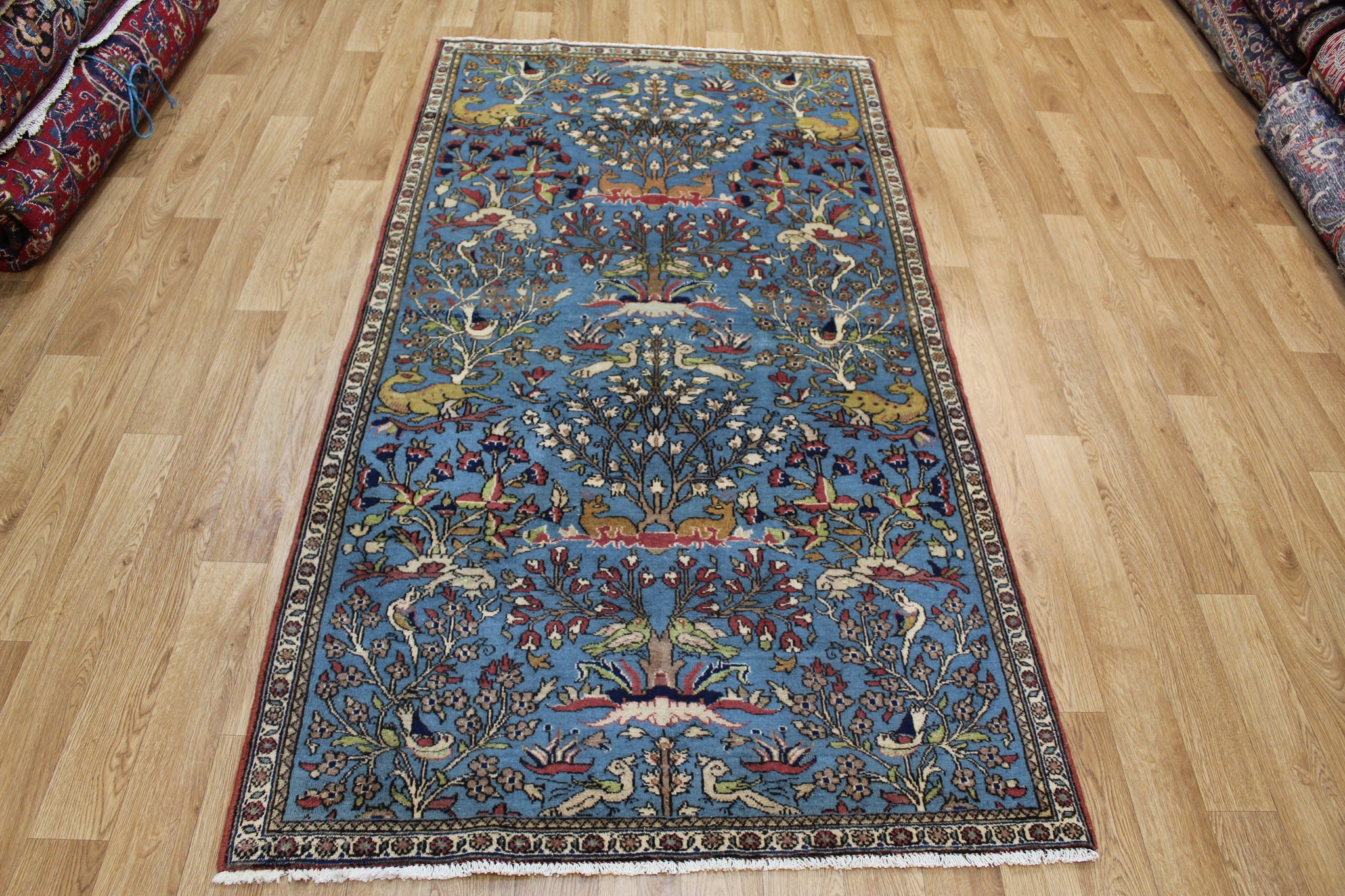 ANTIQUE PERSIAN QUM RUG, HUNTING DESIGN 207 X 110 CM