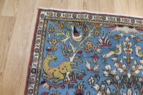 ANTIQUE PERSIAN QUM RUG, HUNTING DESIGN 207 X 110 CM