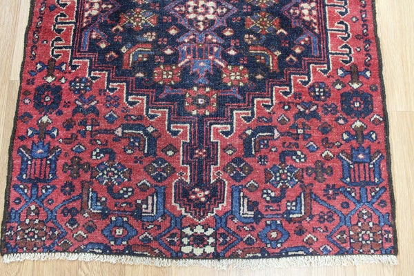 ANTIQUE PERSIAN HAMEDAN RUG, CIRCA 1910