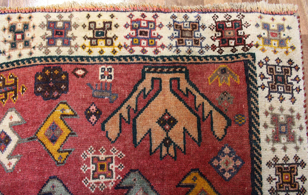 Handmade Persian Shiraz rug 220 x 120 cm