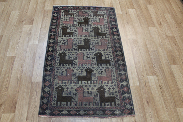 ANTIQUE PRSIAN BALUCH RUG, ANIMAL DESIGN 138 X 80 CM