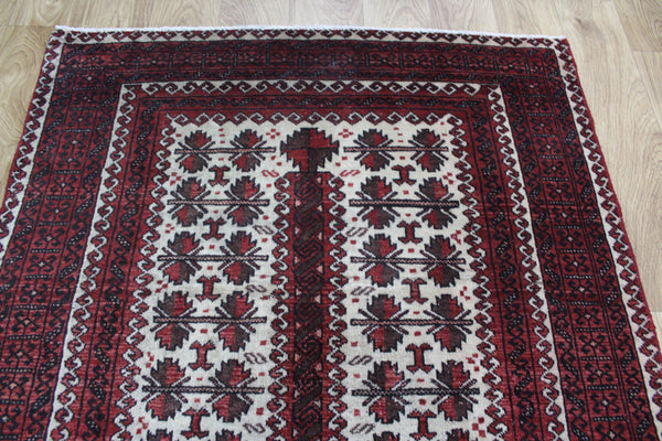 Vintage Persian Baluch Rug 175 x 95 cm