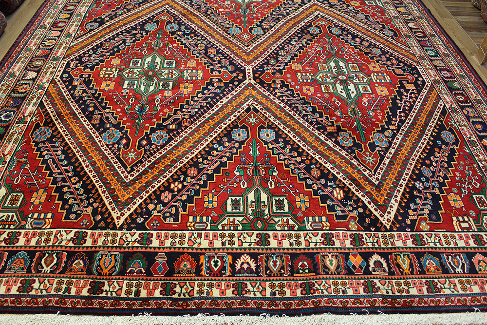 Large Persian Shiraz Qashqai carpet 490 x 300 cm – Thames Oriental