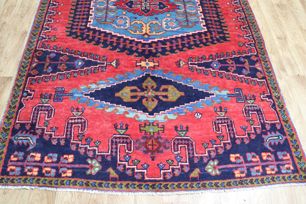 VINTAGE HANDMADE PERSIAN VISS CARPET IN GREAT CONDITION 273 X 165 CM