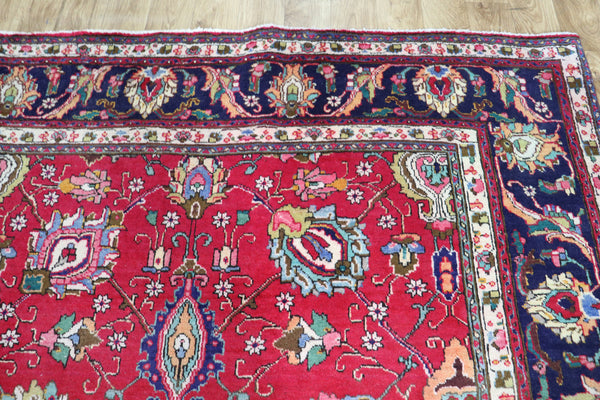 AN OUTSTANDING PERSIAN TABRIZ CARPET GREAT CONDITION 290 x 290 CM