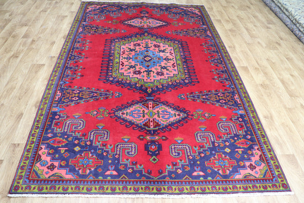 VINTAGE HANDMADE PERSIAN VISS CARPET IN GREAT CONDITION 265 X 165 CM