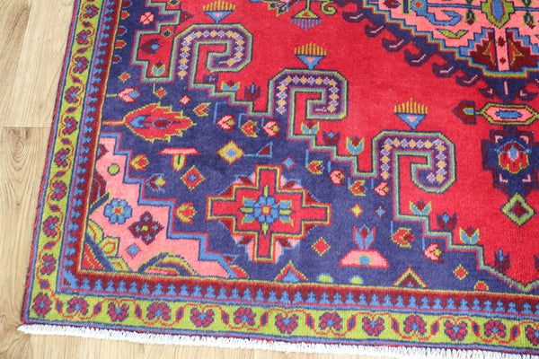 VINTAGE HANDMADE PERSIAN VISS CARPET IN GREAT CONDITION 265 X 165 CM