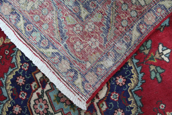 Old Handmade Persian Tabriz Rug 190 x 145 cm