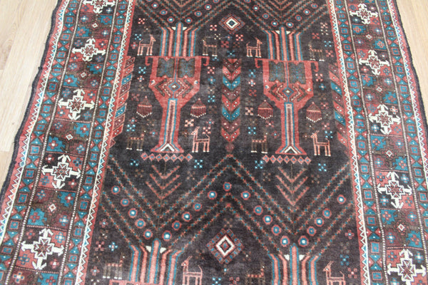 OLD HANDMADE PERSIAN SHIRAZ REGION RUG, VASE DESIGN 290 X 125 CM