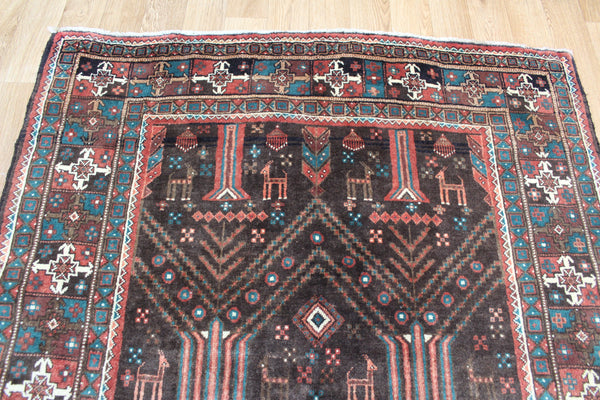 OLD HANDMADE PERSIAN SHIRAZ REGION RUG, VASE DESIGN 290 X 125 CM