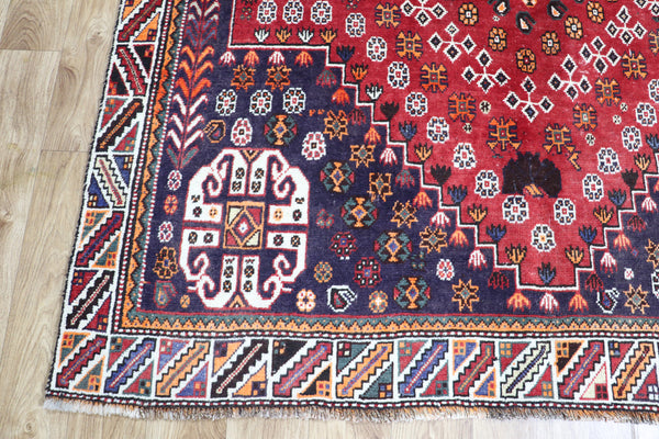 VINTAGE PERSIAN SHIRAZ QASHQAI RUG 260 x 156 CM