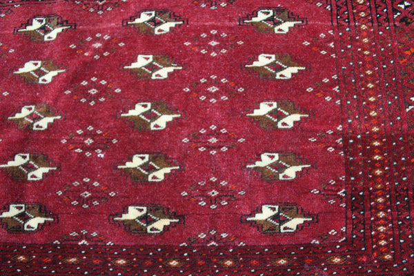 Handmade Persian Turkmen Tribal Rug 124 x 63 cm