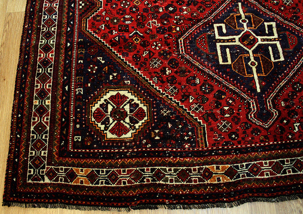 Antique Persian Shiraz rug 290 x 205 cm
