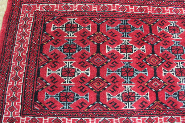 Handmade Persian Turkmen Tribal Rug 110 x 50 cm