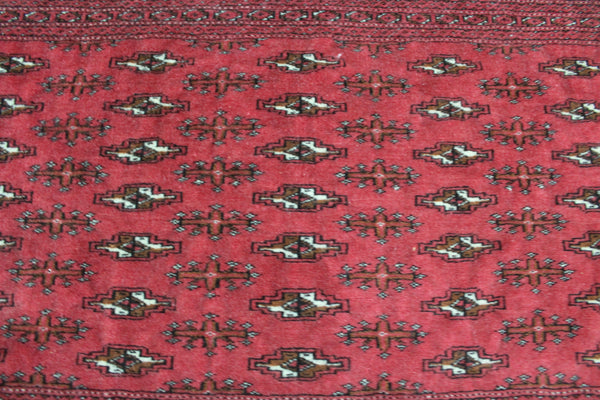 Handmade Persian Turkmen Tribal Rug 117 x 57 cm