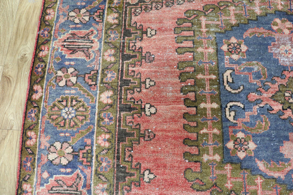 VINTAGE HANDMADE PERSIAN VISS CARPET 220 x 158 CM