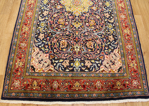 Fine Persian Sarouk rug 220 x 130 cm