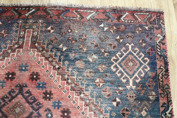 VINTAGE PERSIAN SHIRAZ QASHQAI RUG 175 x 132 CM