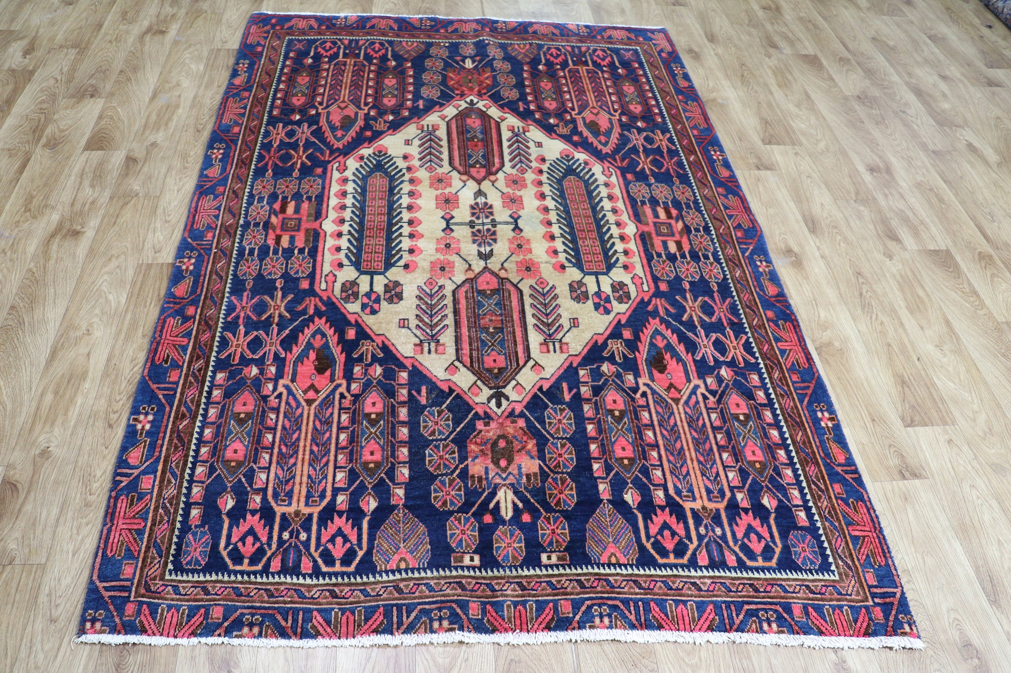 VINTAGE HANDMADE PERSIAN AFSHAR RUG 210 x 140 CM