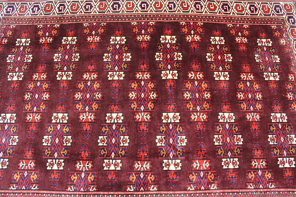 Old Persian Turkmen rug 180 x 125 cm