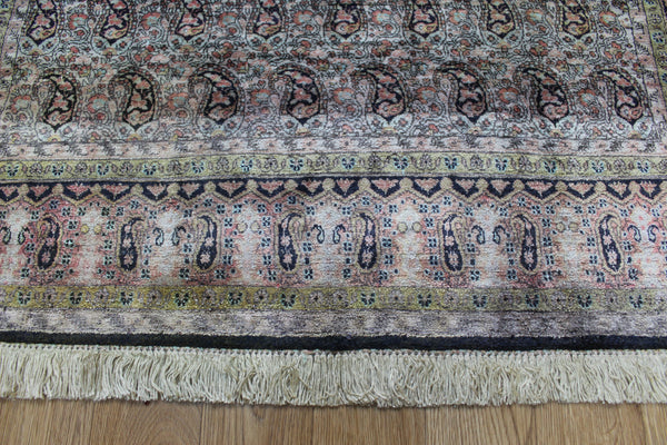 FINE HANDMADE PERSIAN QUM SILK RUG PAISLEY DESIGN 160 X 110 CM