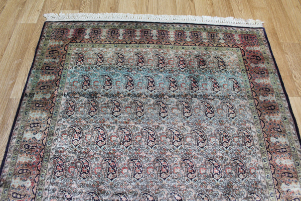 FINE HANDMADE PERSIAN QUM SILK RUG PAISLEY DESIGN 160 X 110 CM