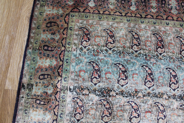 FINE HANDMADE PERSIAN QUM SILK RUG PAISLEY DESIGN 160 X 110 CM