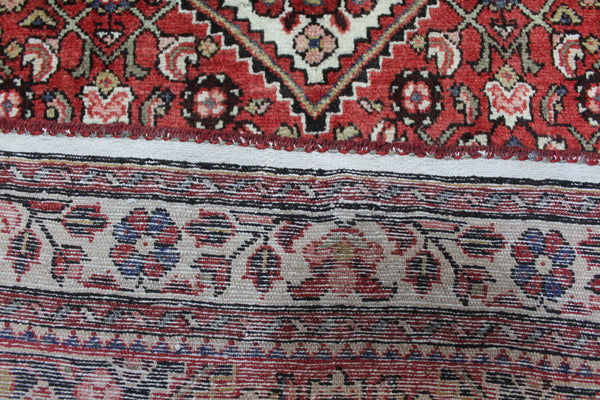 VINTAGE PERSIAN HAMEDAN RUG WITH HERATI DESIGN 218 x 108 CM