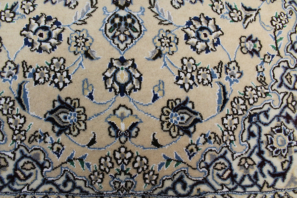 Persian Nain rug silk & wool 140 x 86 cm