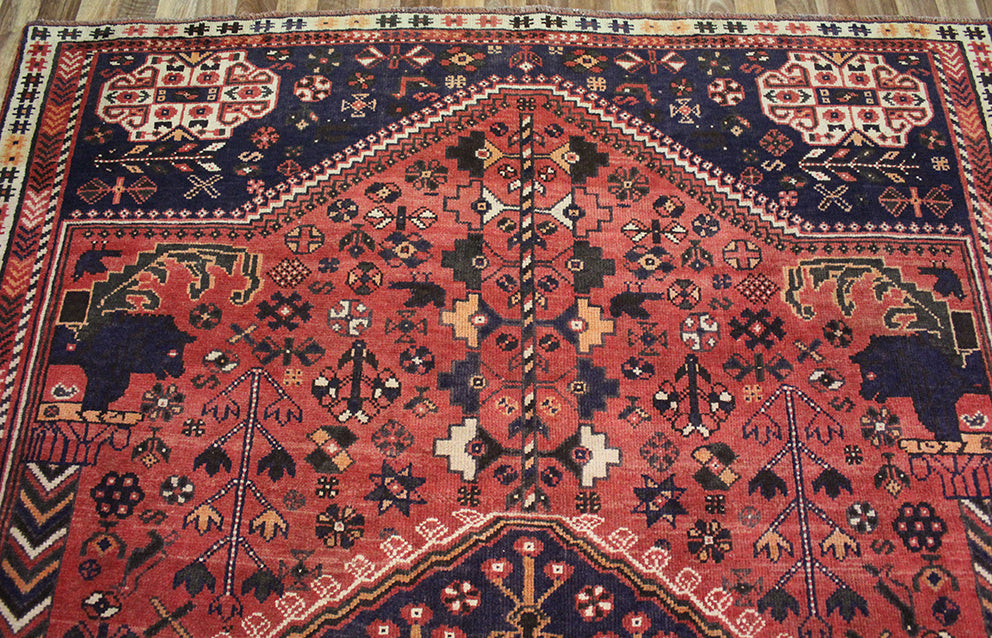 Antique Persian Shiraz rug 280 x 190 cm – Thames Oriental Carpet