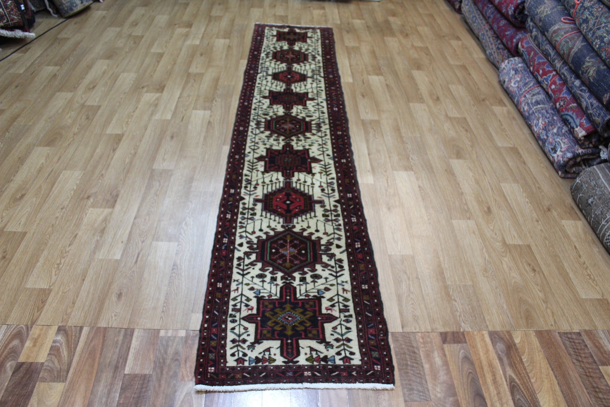 VINTAGE HANDMADE PERSIAN KARAJEH VILLAGE RUNNER 295 X 60 CM