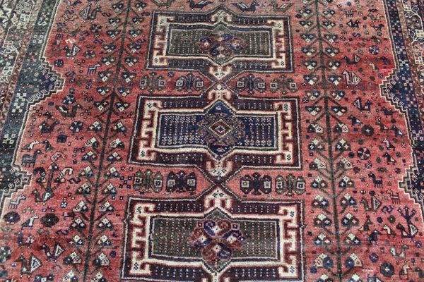 ANTIQUE PERSIAN SHIRAZ QASHQAI RUG WITH TRIPLE MEDALLION DESIGN 230 X 194 CM