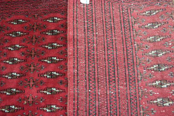Fine Handmade Persian Turkmen Tribal Rug 127 x 62 cm