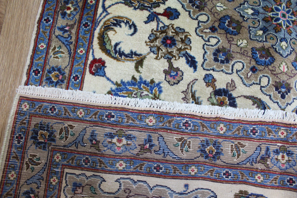 FINE HANDMADE PERSIAN MASHAD RUG FLORAL DESIGN 202 X 118 CM